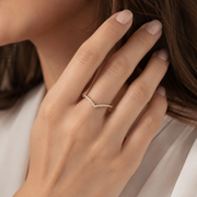 Elara Chevron Pavé Band