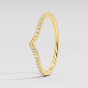 Elara Chevron Pavé Band