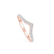 Elara Chevron Pavé Band